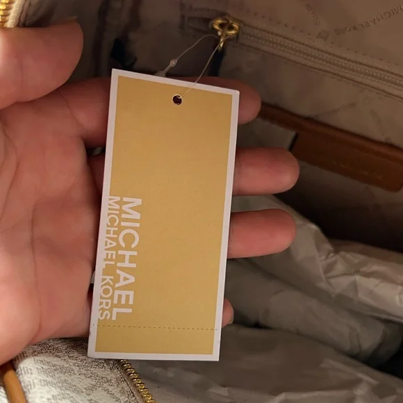 Michael Kors backpack medium, logo, Vanilla/cream Color, Abbey Bag